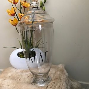 Rae Dunn “treat” clear canister